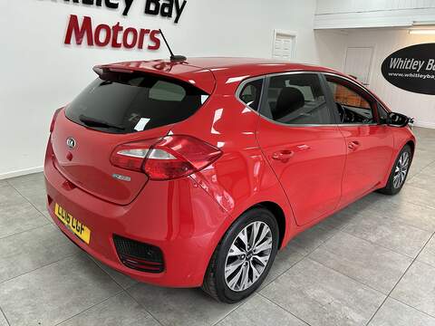 Kia Ceed CRDi 3 - U13526779