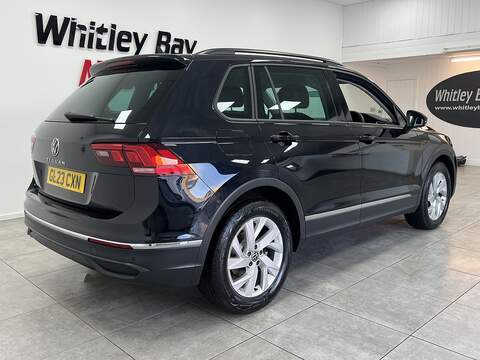 Volkswagen Tiguan TSI Life - U13527086