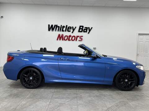 BMW 2 Series 220d M Sport - U13527109