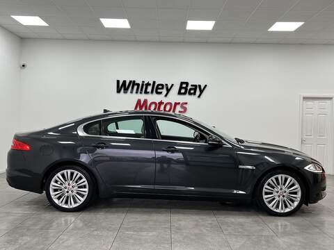 Jaguar XF d Portfolio - U13527173
