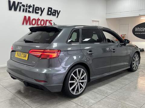 Audi A3 TDI Black Edition - U13527187