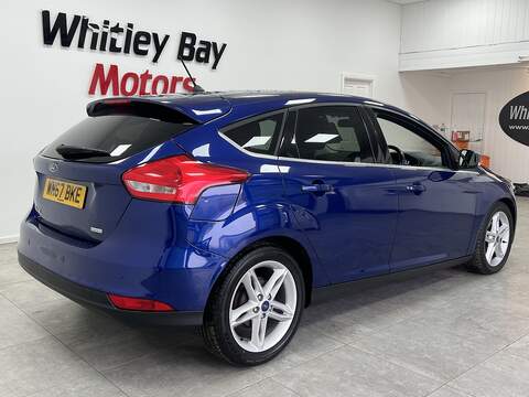 Ford Focus T EcoBoost Zetec Edition - U13527240
