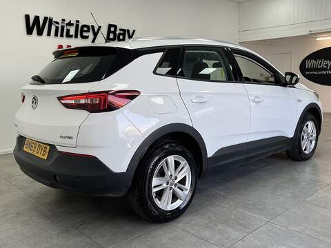 Vauxhall Grandland X Turbo SE - U13527348