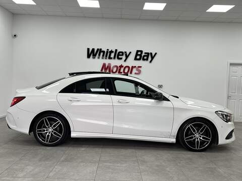 Mercedes-Benz CLA CLA180 AMG Line - U13527363
