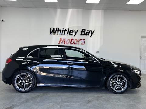 Mercedes-Benz A Class A200d AMG Line - U13527428