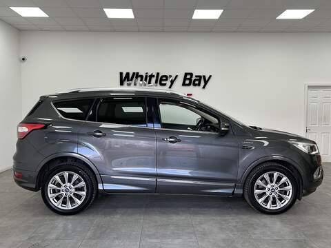 Ford Kuga TDCi EcoBlue Vignale - U13527529