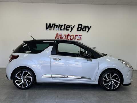 DS AUTOMOBILES DS 3 PureTech Connected Chic - U13527569