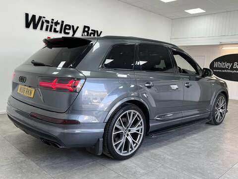 Audi Q7 TDI V6 Black Edition - U13527578