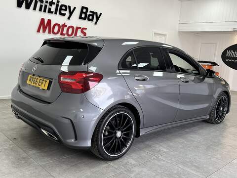 Mercedes-Benz A Class A200d AMG Line - U13527584