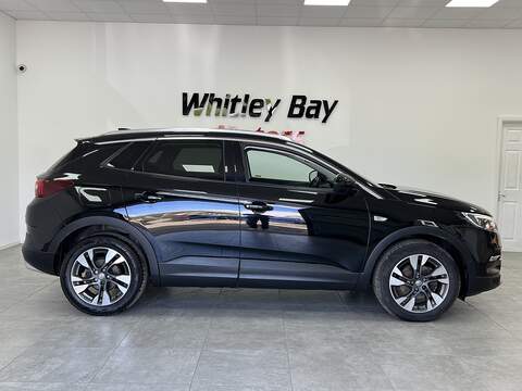 Vauxhall Grandland X Turbo D BlueInjection Sport Nav - U13527612