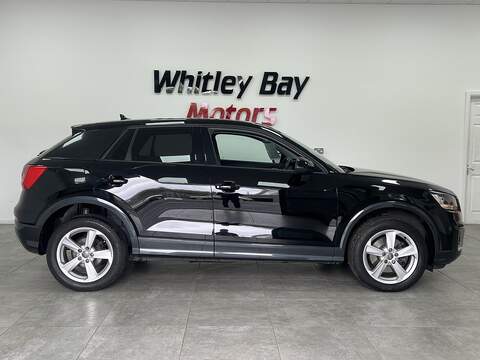 Audi Q2 TFSI Sport - U13527656