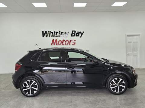 Volkswagen Polo TSI beats - U13527926