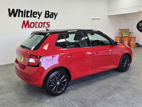 Skoda Fabia TSI Colour Edition - U13528185