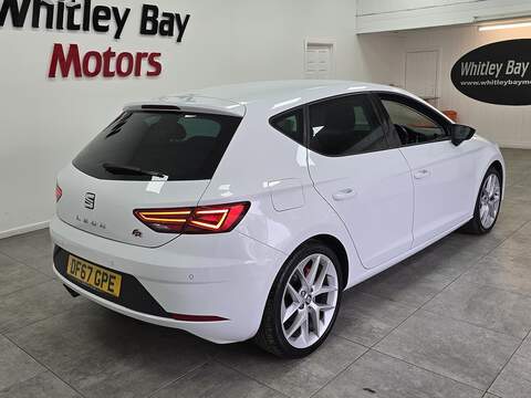 SEAT Leon TSI FR Technology - U13528326