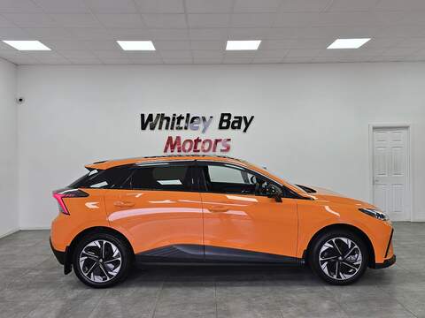 MG MG4 Trophy Long Range - U13528370