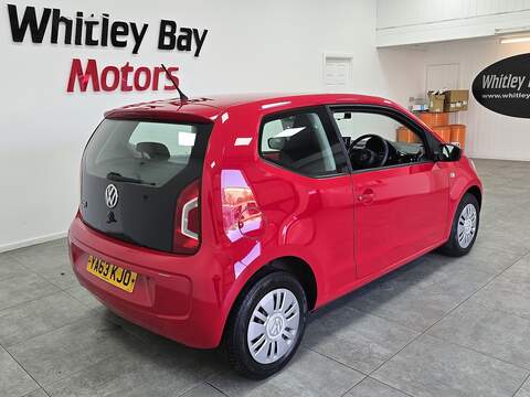 Volkswagen up! Move up! - U13528434
