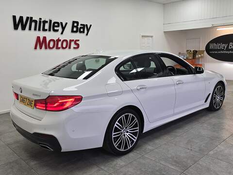 BMW 5 Series 530d M Sport - U13528537