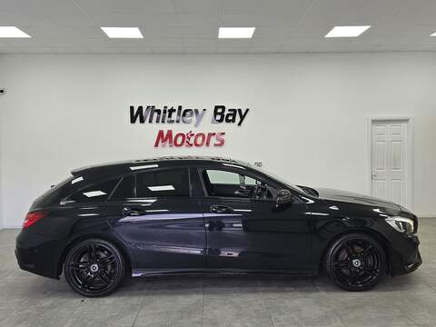 Mercedes-Benz CLA CLA220d AMG Line - U13528568