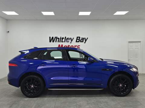 Jaguar F-PACE D240 R-Sport - U13528582
