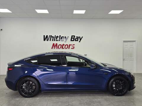 Tesla Model 3 Long Range - U13528589