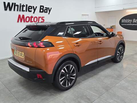 Peugeot E-2008 GT Line - U13528616