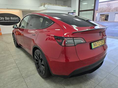 Tesla Model Y Performance - U13528619