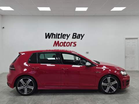 Volkswagen Golf TSI BlueMotion Tech R - U13528642