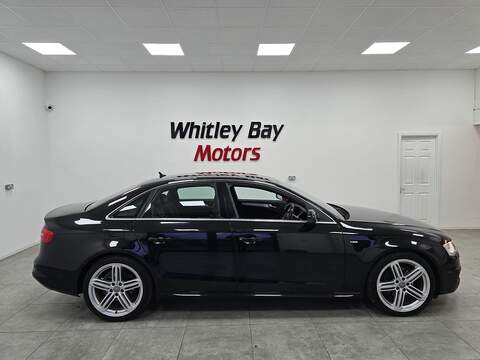 Audi A4 TDI S line - U13528686