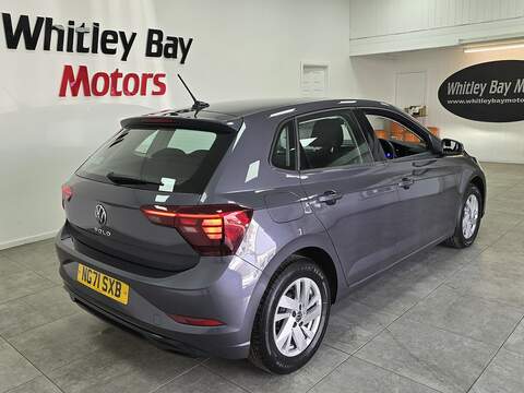 Volkswagen Polo TSI Life - U13528726