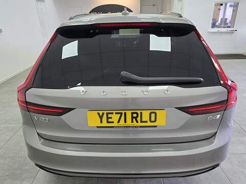 Volvo V90 B4 MHEV R-Design - U13528746