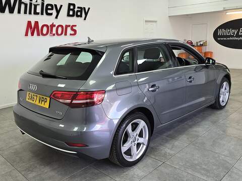 Audi A3 TFSI Sport - U13528754