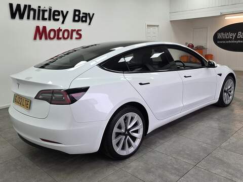 Tesla Model 3 Standard Range Plus - U13528762