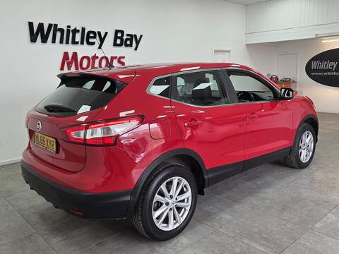 Nissan Qashqai DIG-T Acenta - U13528787