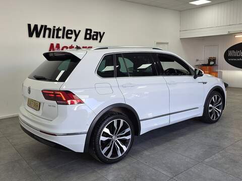 Volkswagen Tiguan TDI R-Line - U13528892