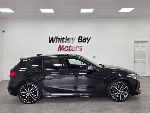 BMW 1 Series M135i - U13528907