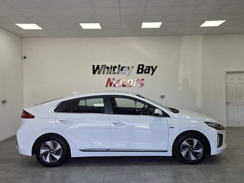 Hyundai IONIQ h-GDi Premium SE - U13528912