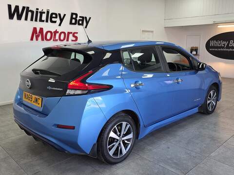 Nissan Leaf Acenta - U13528940