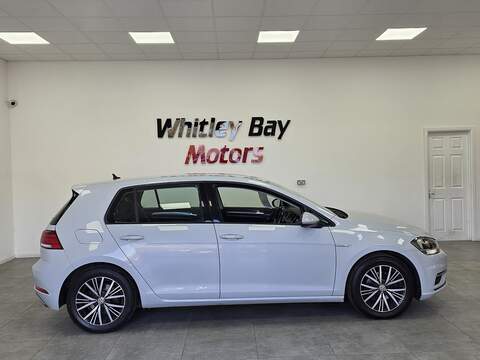 Volkswagen Golf TSI EVO SE - U13528966
