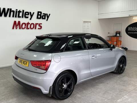Audi A1 TFSI Sport - U13528993