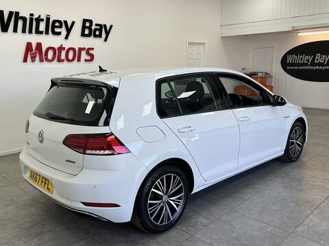 Volkswagen Golf TSI EVO BlueMotion Tech SE Nav - U13529045