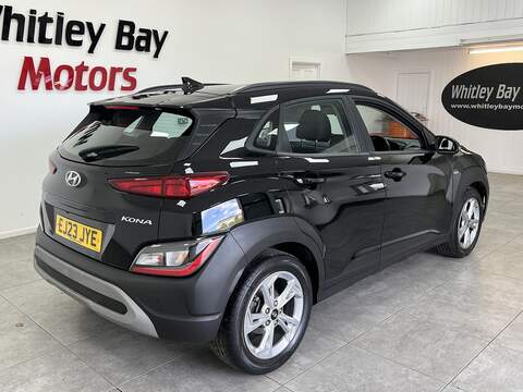 Hyundai KONA T-GDi MHEV SE Connect - U13529153