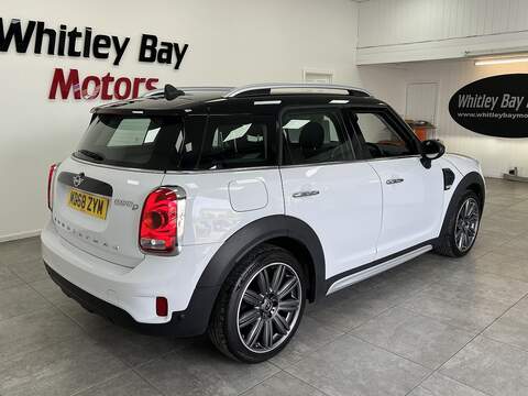 MINI Countryman Cooper D - U13529162