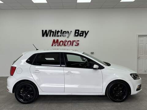 Volkswagen Polo BlueMotion Tech SE - U13529183