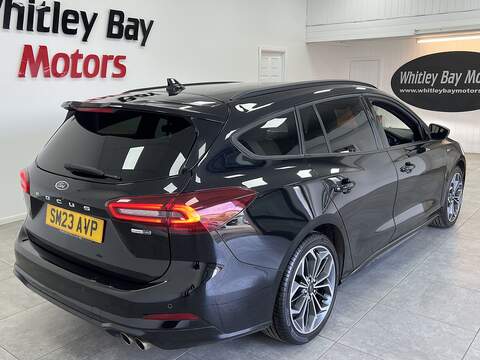 Ford Focus T EcoBoost MHEV ST-Line Vignale - U13529196