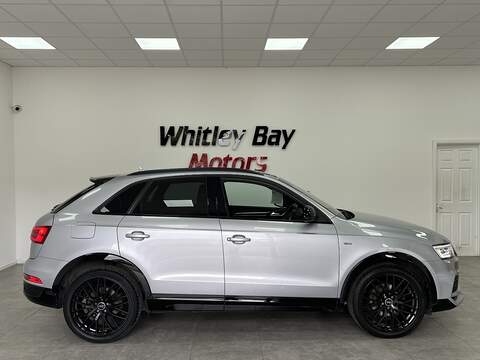 Audi Q3 TDI Black Edition - U13529279