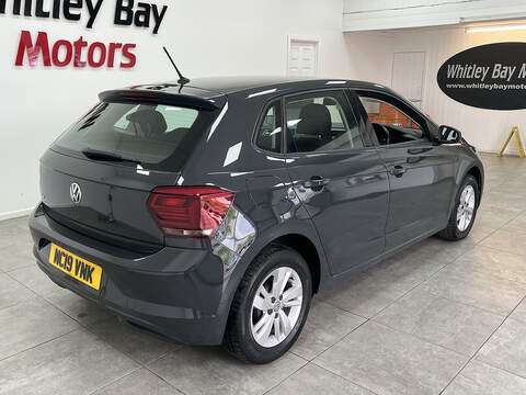 Volkswagen Polo EVO SE - U13529355