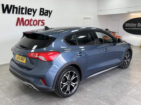 Ford Focus T EcoBoost Active X - U13529422