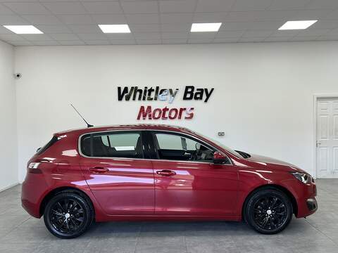 Peugeot 308 BlueHDi Allure - U13529423