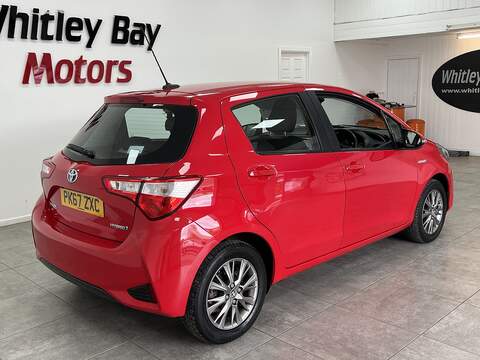 Toyota Yaris VVT-h Icon - U13529441