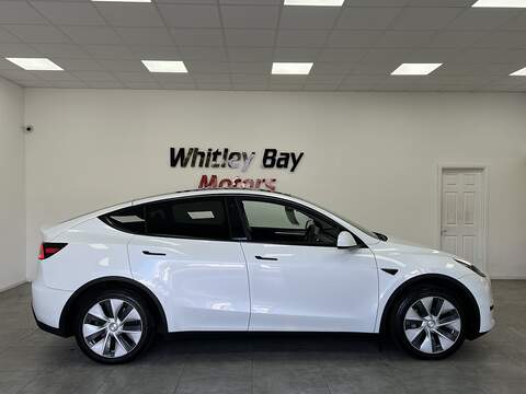 Tesla Model Y  - U13529472